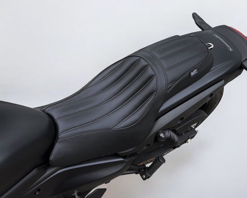 K-Speed KE04 custom seat for Kawasaki Eliminator 400
