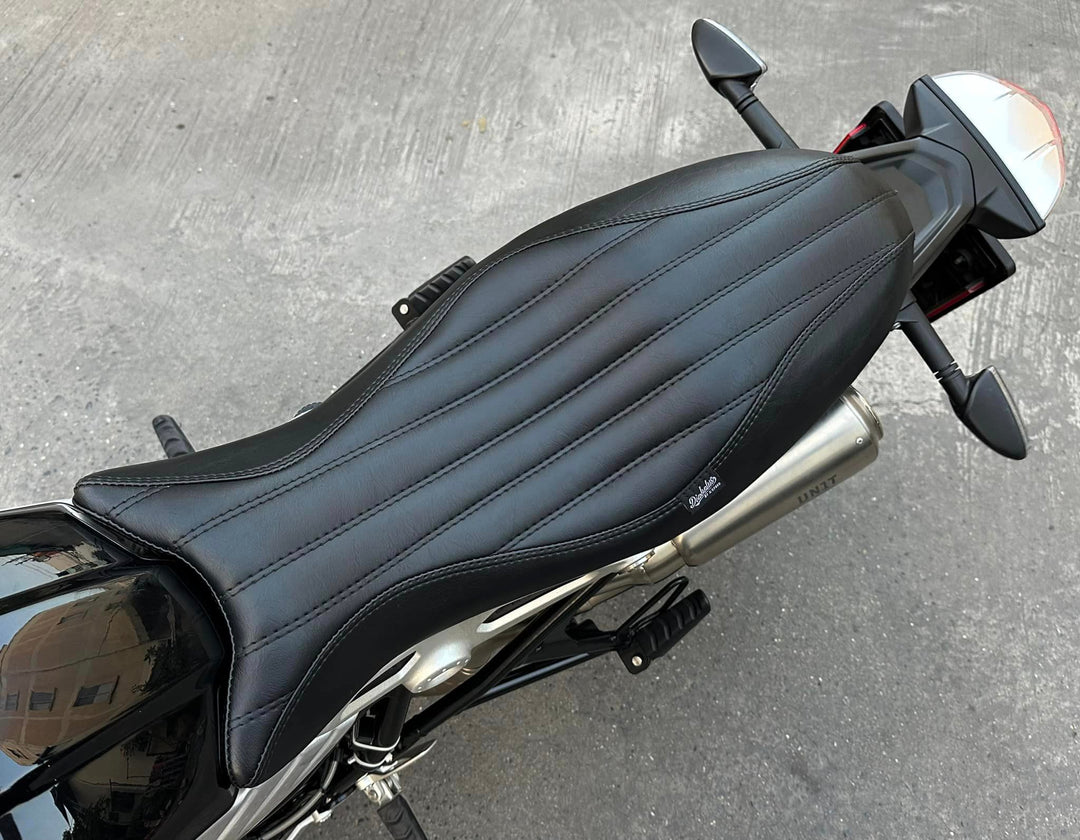 BMW BASSANO サドル 黒 BMW BASSANO サドル 黒 BMW BASSANO サドル 黒