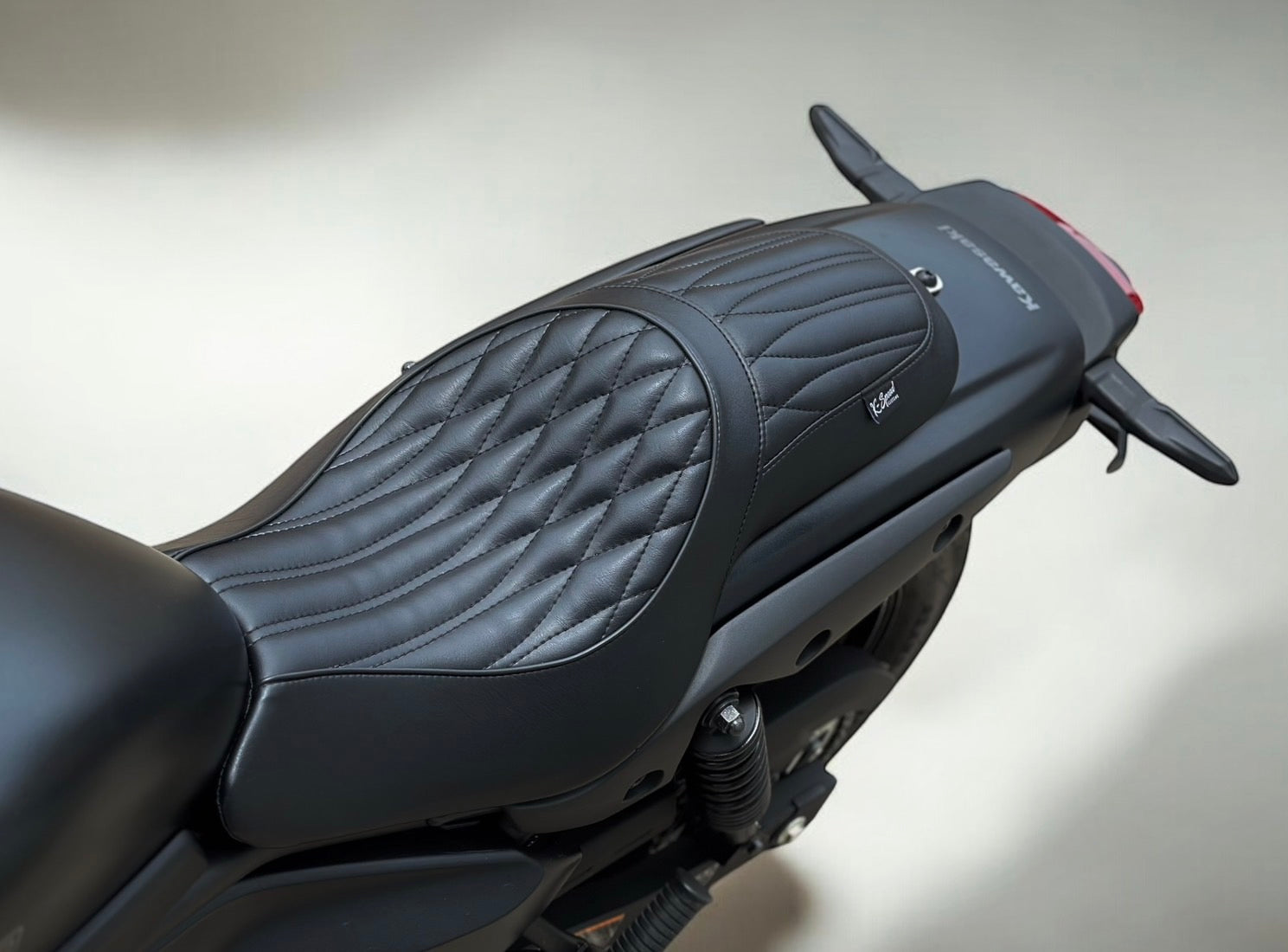 ますたー様用　K-SPEED KE03 エリミネーター400シート K-SPEED KE03 Mixed Pattern Seat for Kawasaki Eliminator 400/450