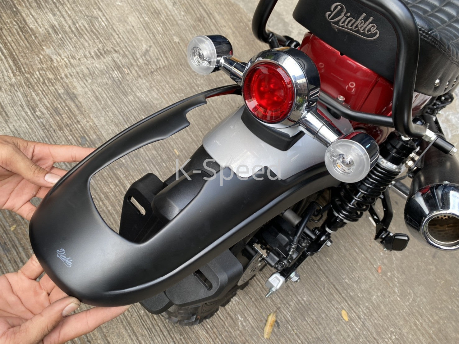 K-SPEED Diabolus Honda DAX125（ST125） リアフェンダーカバー DX028J